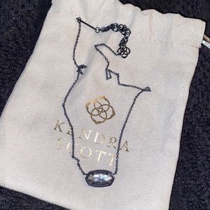 Kendra Scott necklace